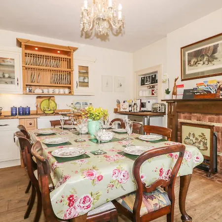 Manor Farm Hotel Hutton Bushel